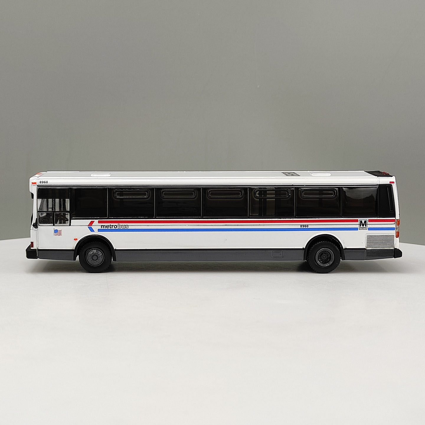 Diecast IR 1:87 Scale Vintage  - Vintage Collectible Toy Cars ulasan dan harga