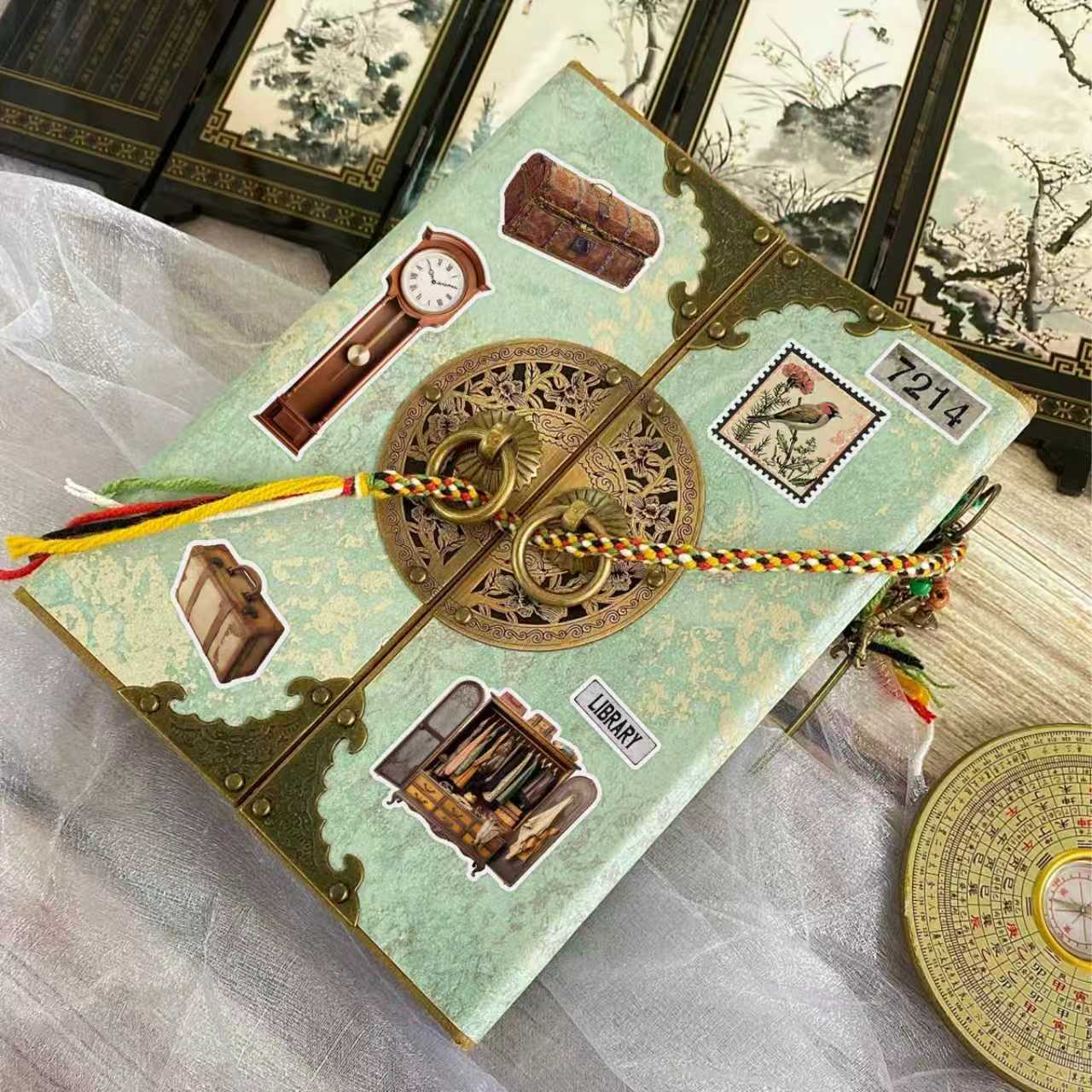 Vintage Trinkets Sticker Books - Vintage Collectible Books ulasan dan harga