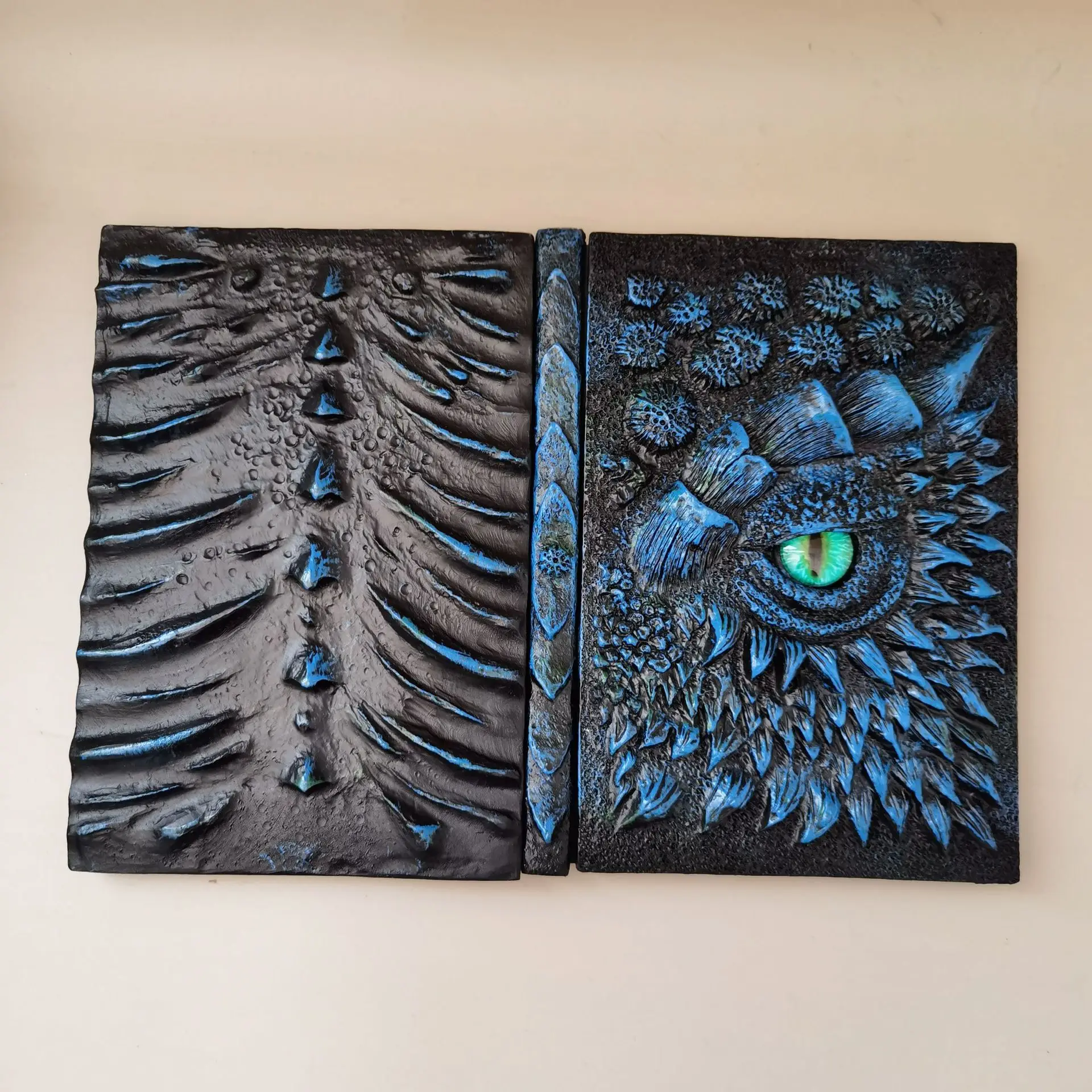 Cthulhu 3D Embossed Notebook B - Vintage Collectible Books ulasan dan harga