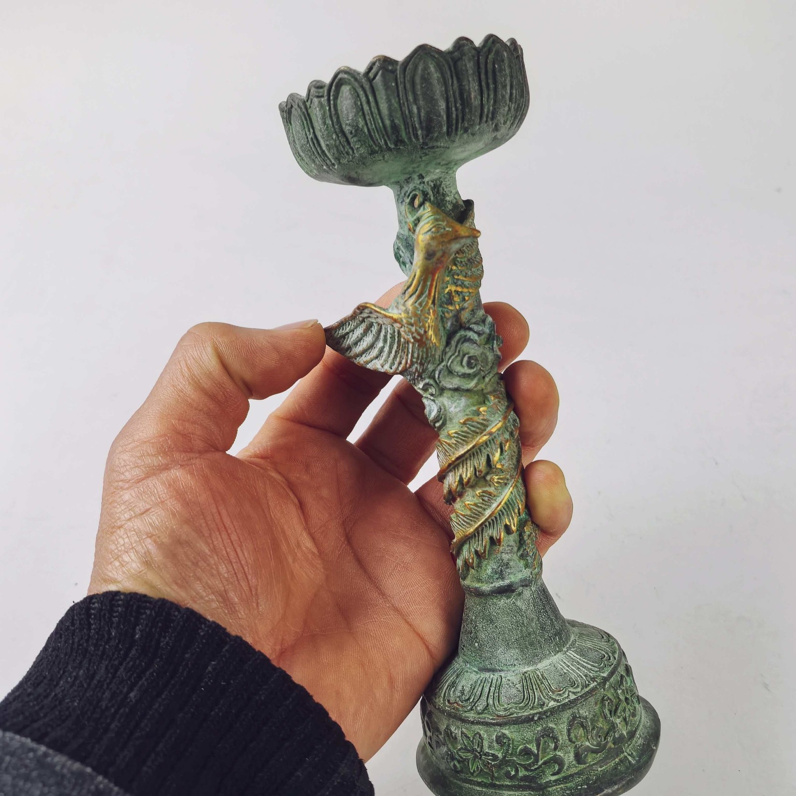 Old Bronze Relief carved Gilde - Collectible Vintage Lamps ulasan dan harga