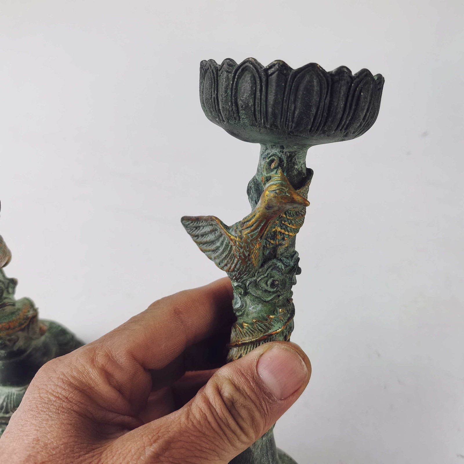 Old Bronze Relief carved Gilde - Collectible Vintage Lamps ulasan dan harga