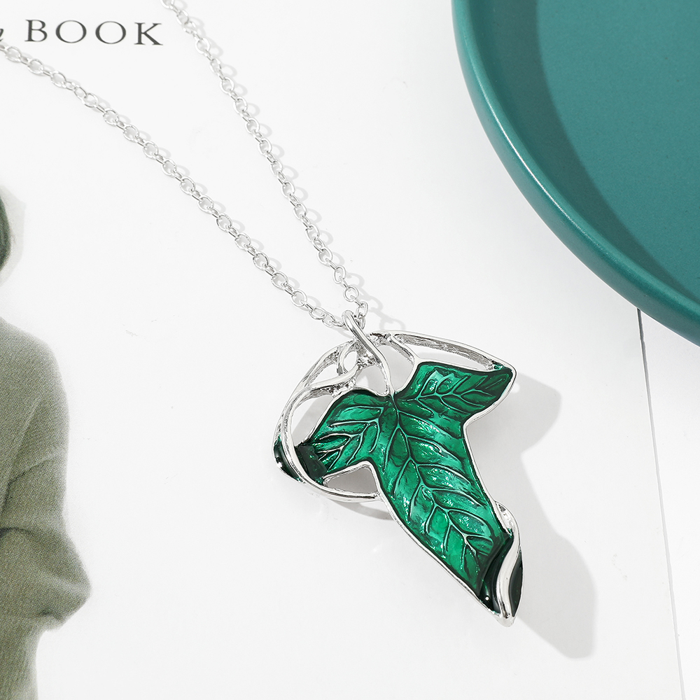 Vintage Green Leaf Pendant Nec - Vintage Item ulasan dan harga